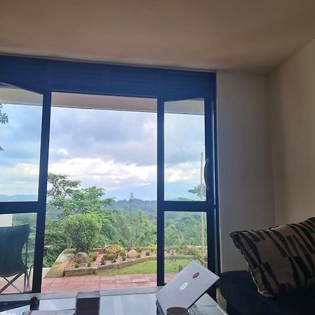 Hello Kandy Homestay Esterno foto