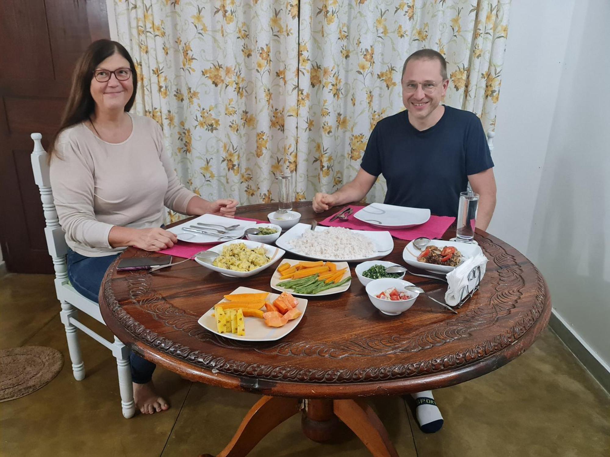 Hello Kandy Homestay Esterno foto