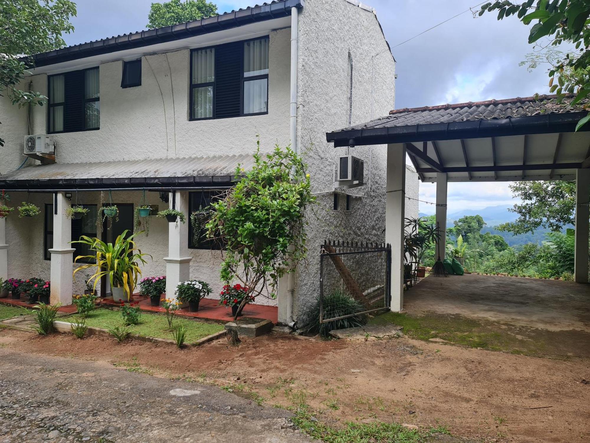 Hello Kandy Homestay Esterno foto