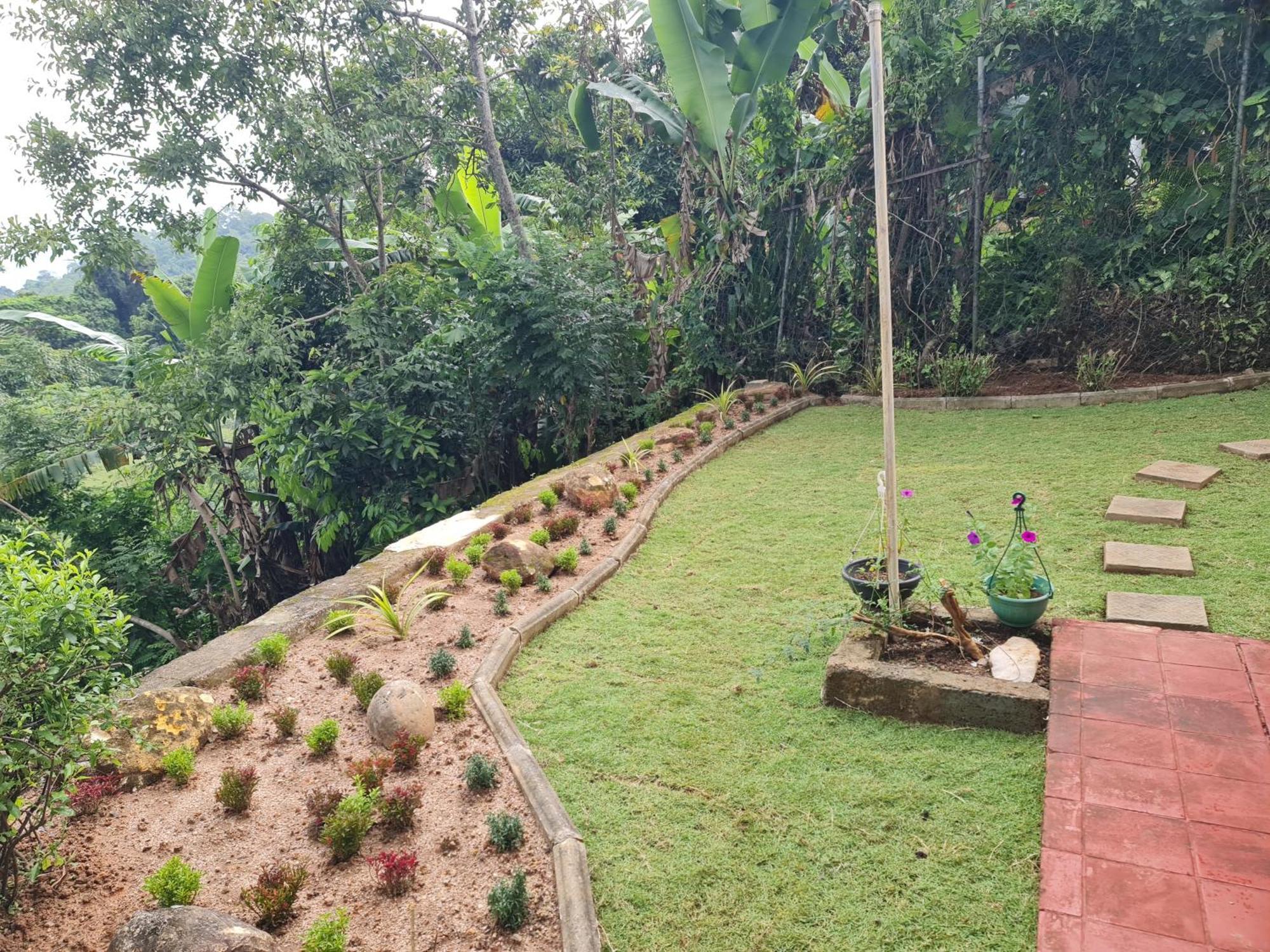 Hello Kandy Homestay Esterno foto