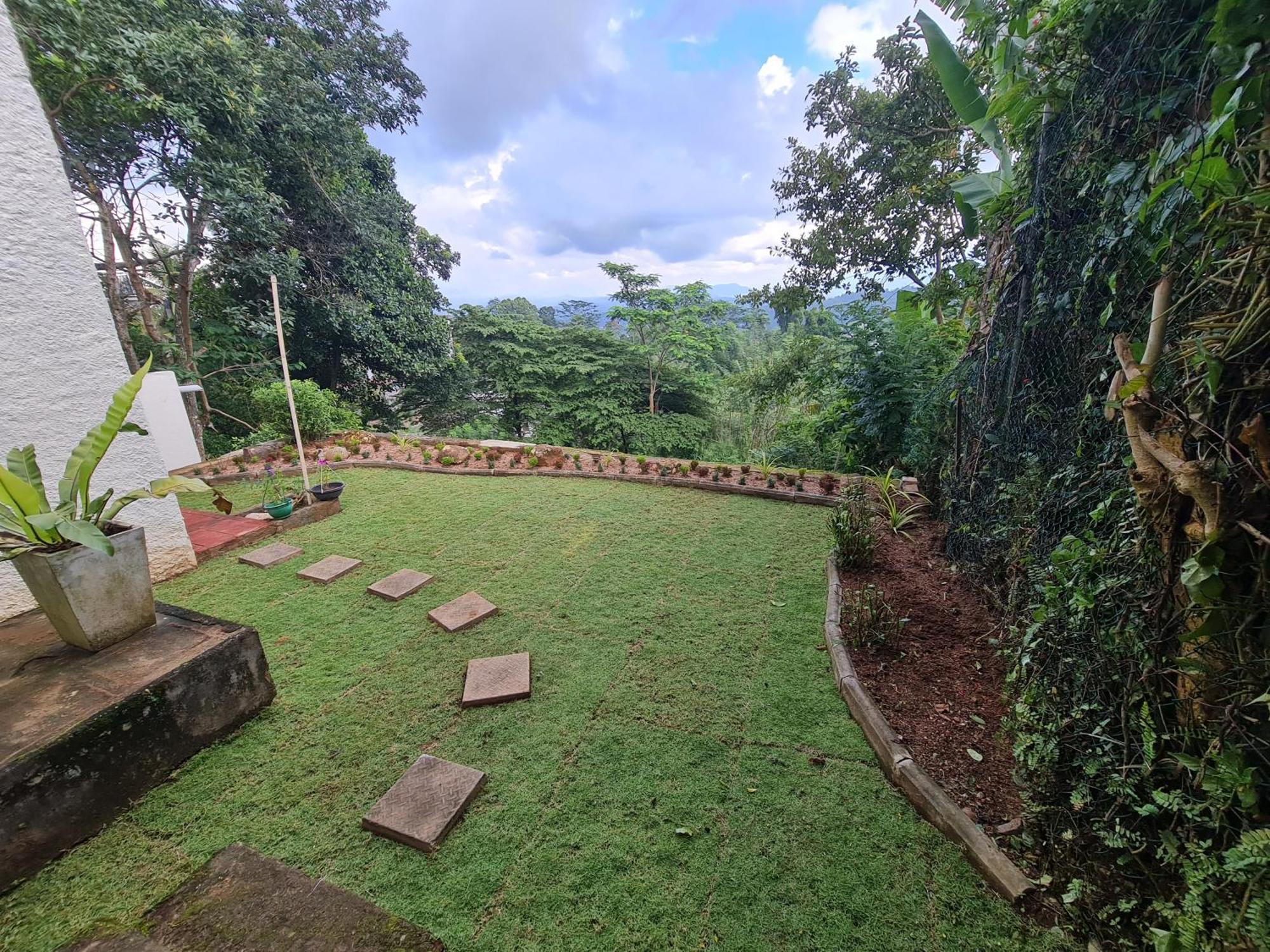 Hello Kandy Homestay Esterno foto